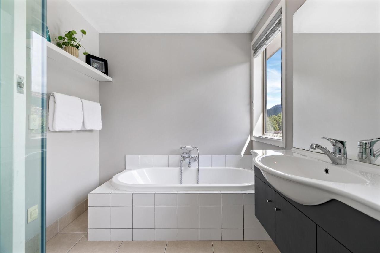 קווינסטאון Lake And Mountain View Living מראה חיצוני תמונה