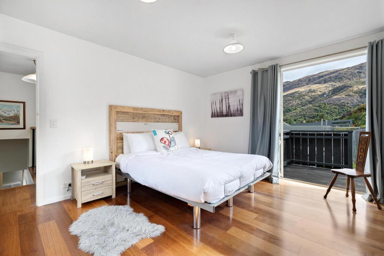קווינסטאון Lake And Mountain View Living מראה חיצוני תמונה
